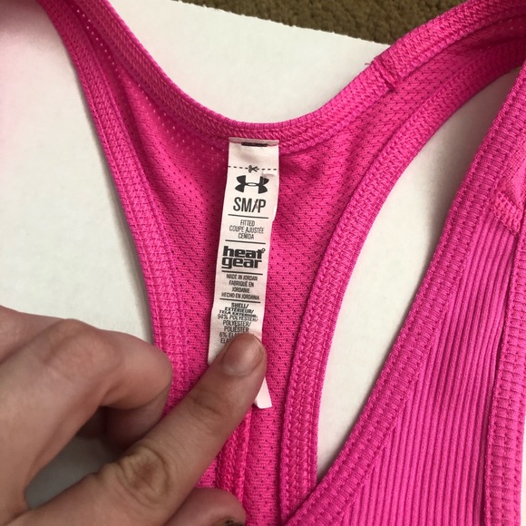 NWOT under Armour hot pink ribbed tank top small - Picture 3 of 4